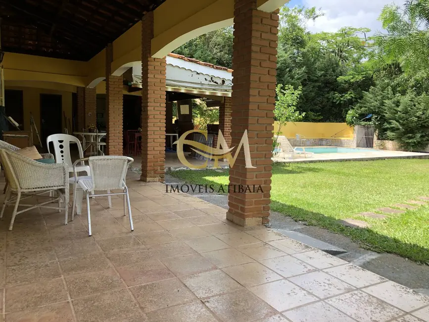 Casa com 3 quartos à venda, 1000m2 em Centro, Piracaia - SP - imagem 5 Foto 5 de Casa com 3 quartos à venda, 1000m2 em Centro, Piracaia - SP