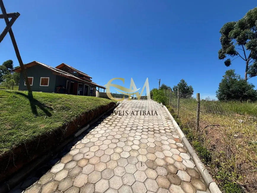 Casa com 2 quartos à venda, 672m2 em Loteamento Colinas Verdes, Atibaia - SP - imagem 2 Foto 2 de Casa com 2 quartos à venda, 672m2 em Loteamento Colinas Verdes, Atibaia - SP