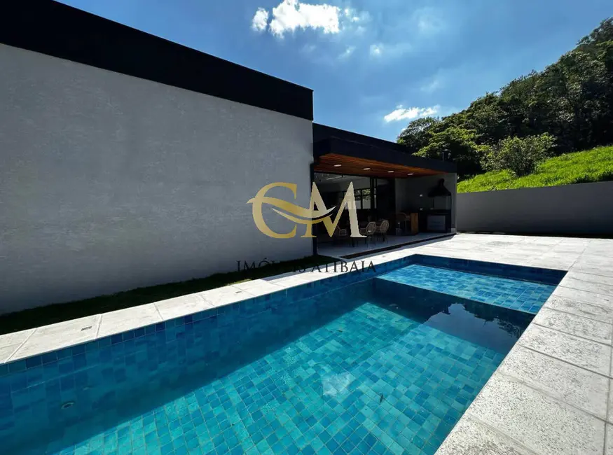 Foto 2 de Casa com 4 quartos à venda e para alugar, 730m2 em San Fernando Valley, Atibaia - SP