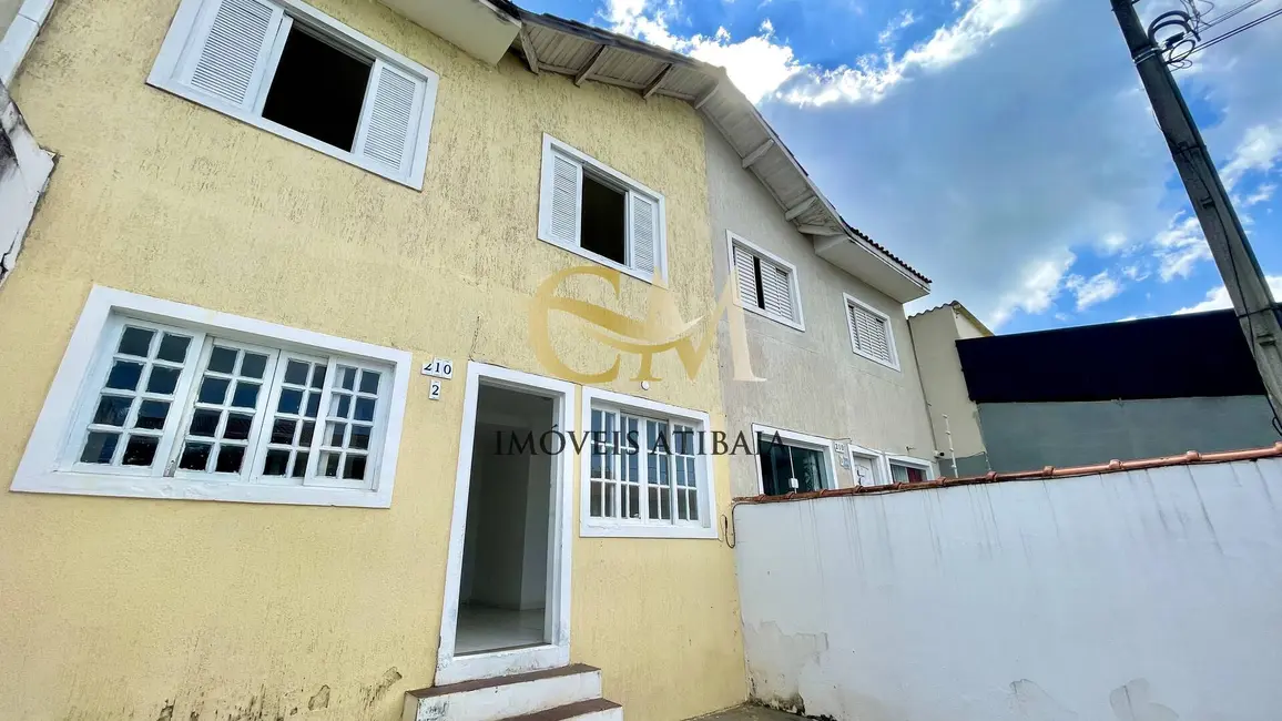 Foto 1 de Casa com 2 quartos à venda e para alugar, 100m2 em Jardim das Cerejeiras, Atibaia - SP
