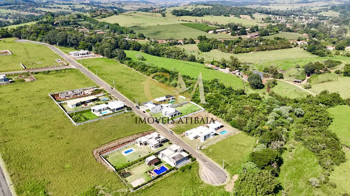 Casa de Condomínio com 3 quartos à venda, 1000m2 em Tuiuti - SP - imagem 4 Foto 4 de Casa de Condomínio com 3 quartos à venda, 1000m2 em Tuiuti - SP