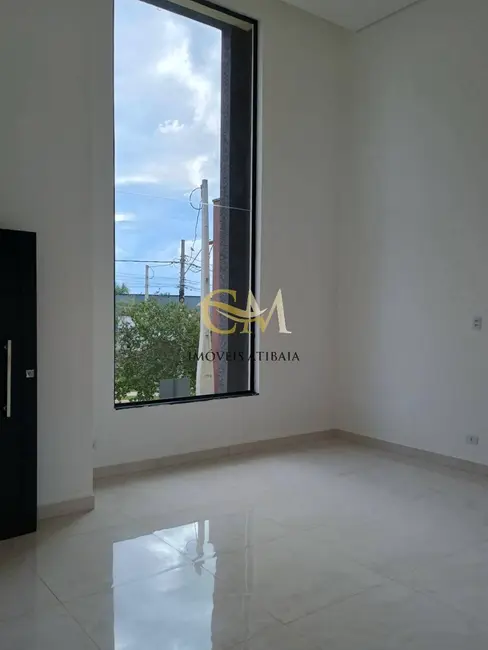 Casa de Condomínio com 3 quartos à venda, 250m2 em Condomínio Residencial Shamballa III, Atibaia - SP - imagem 4 Foto 4 de Casa de Condomínio com 3 quartos à venda, 250m2 em Condomínio Residencial Shamballa III, Atibaia - SP