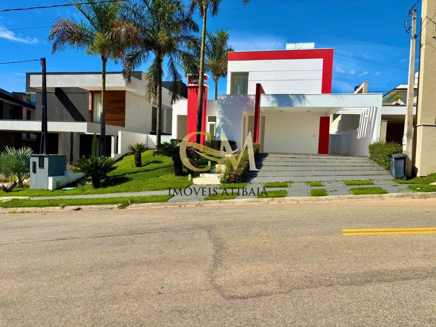 Foto 1 de Casa com 3 quartos para alugar, 600m2 em Tanque, Atibaia - SP