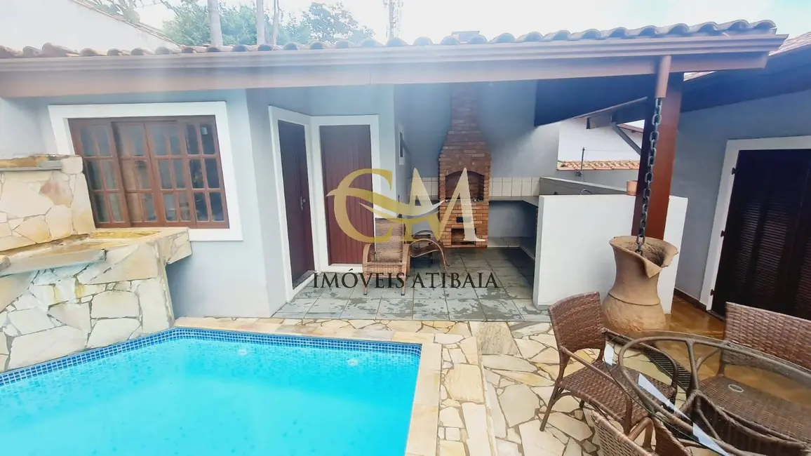 Foto 2 de Casa com 3 quartos para alugar, 275m2 em Jardim Paulista, Atibaia - SP