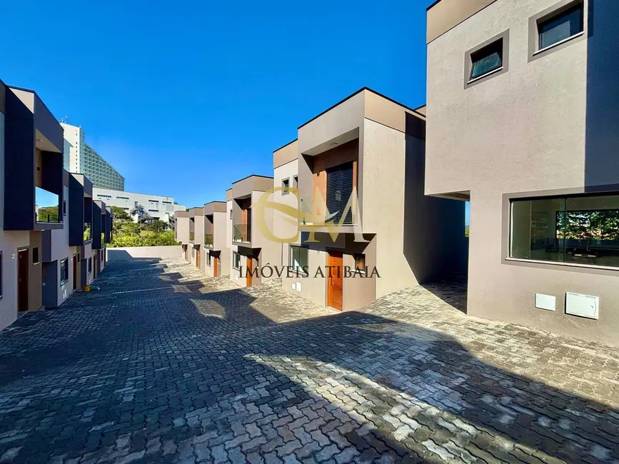 Casa com 2 quartos à venda, 100m2 em Jardim Santo Antônio, Atibaia - SP - imagem 9 Foto 9 de Casa com 2 quartos à venda, 100m2 em Jardim Santo Antônio, Atibaia - SP