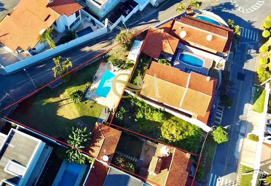 Foto 1 de Casa com 4 quartos para alugar, 837m2 em Cidade Satélite, Atibaia - SP