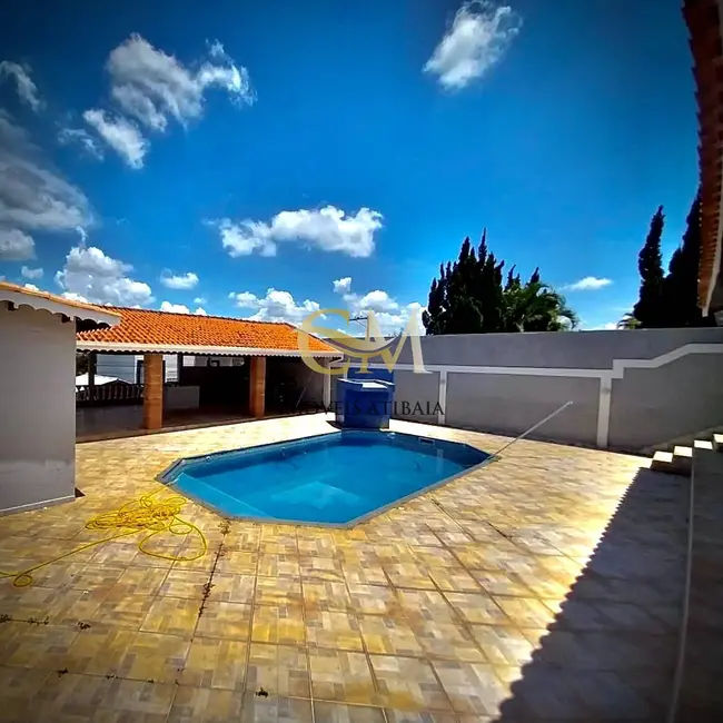 Foto 3 de Casa com 3 quartos para alugar, 510m2 em Jardim Shangri-Lá, Atibaia - SP