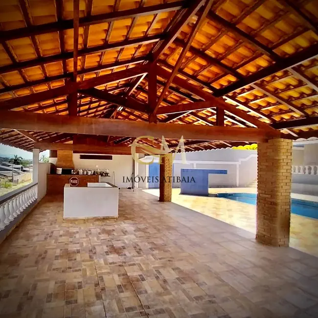 Foto 2 de Casa com 3 quartos para alugar, 510m2 em Jardim Shangri-Lá, Atibaia - SP