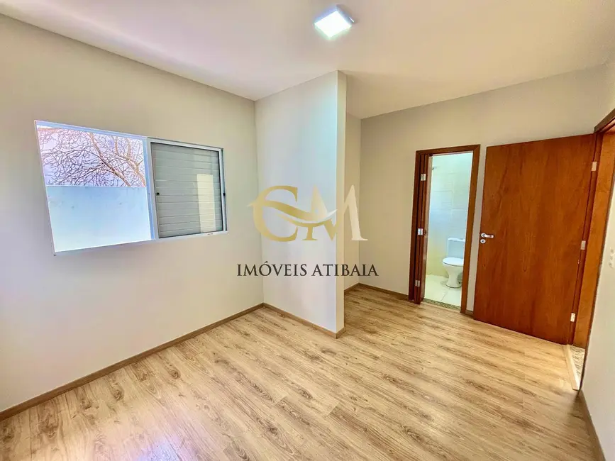 Foto 8 de Casa com 2 quartos à venda, 176m2 em Nova Cerejeira, Atibaia - SP