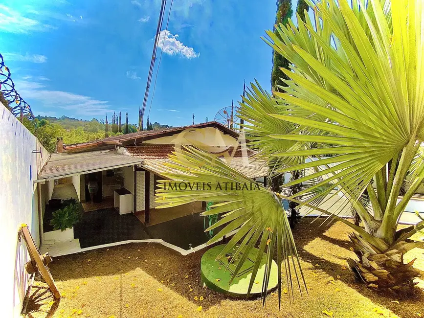 Foto 4 de Casa com 3 quartos à venda, 1000m2 em Jardim Estância Brasil, Atibaia - SP