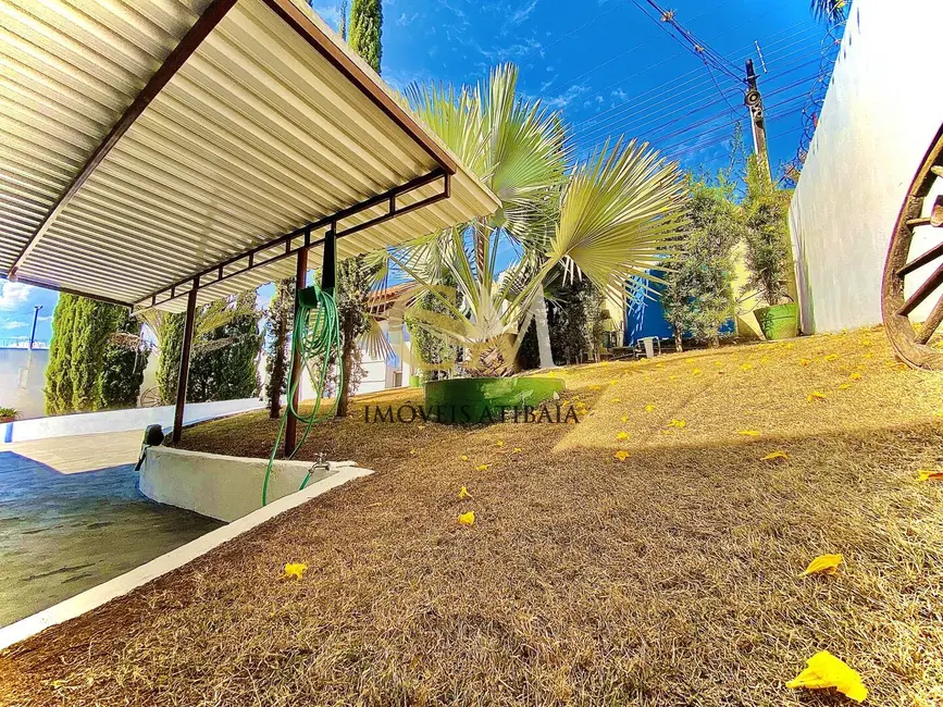 Foto 6 de Casa com 3 quartos à venda, 1000m2 em Jardim Estância Brasil, Atibaia - SP