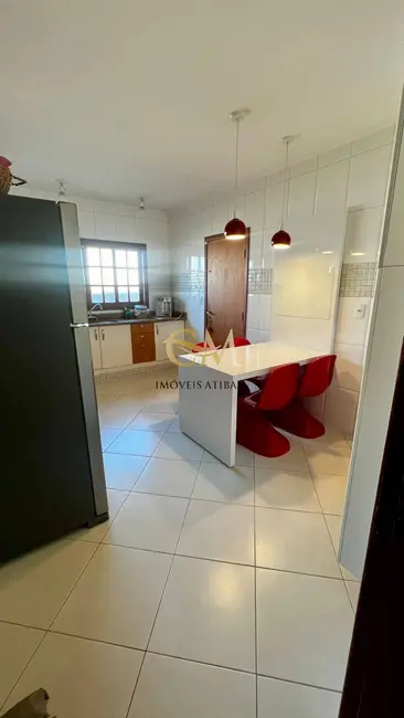 Casa com 3 quartos à venda, 320m2 em Vila Rica, Atibaia - SP - imagem 7 Foto 7 de Casa com 3 quartos à venda, 320m2 em Vila Rica, Atibaia - SP