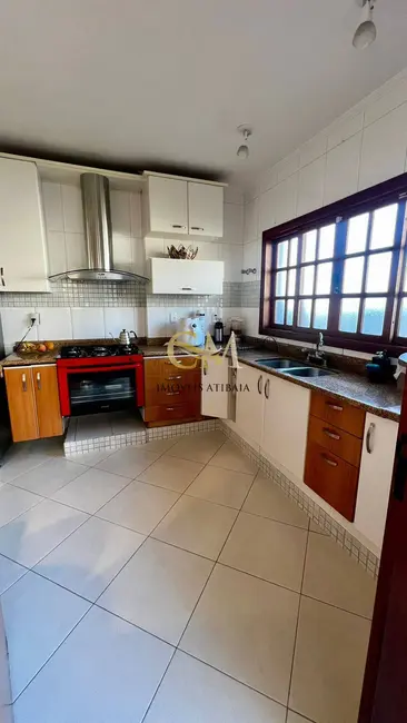 Casa com 3 quartos à venda, 320m2 em Vila Rica, Atibaia - SP - imagem 9 Foto 9 de Casa com 3 quartos à venda, 320m2 em Vila Rica, Atibaia - SP