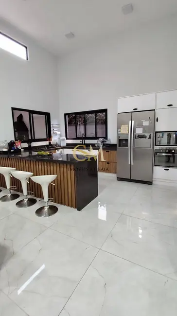 Foto 5 de Casa de Condomínio com 3 quartos à venda, 340m2 em Bom Jesus Dos Perdoes - SP