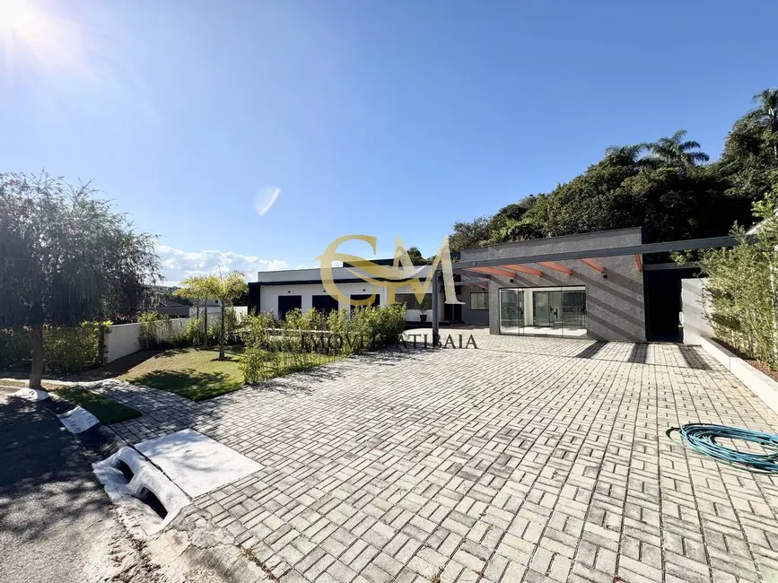 Foto 3 de Casa de Condomínio com 3 quartos à venda, 810m2 em Condomínio Residencial Shamballa III, Atibaia - SP