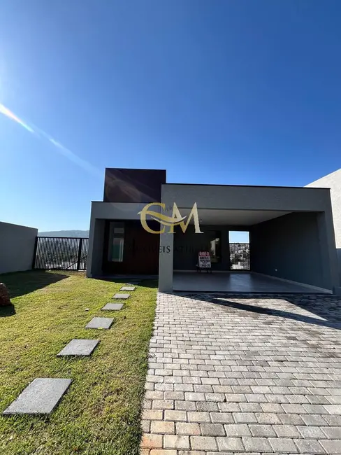 Foto 2 de Casa de Condomínio com 3 quartos à venda, 360m2 em Rio Abaixo, Atibaia - SP