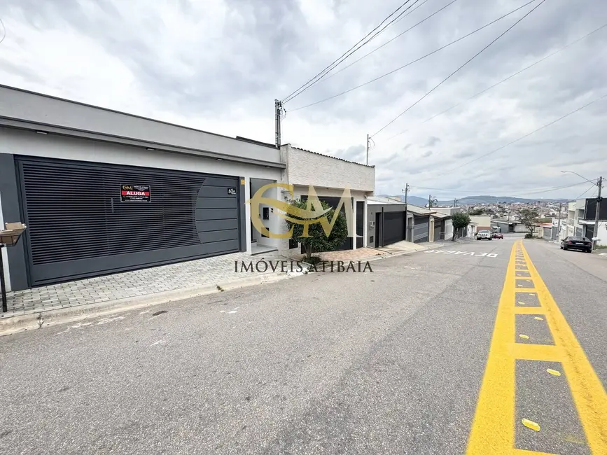 Casa com 3 quartos à venda e para alugar, 150m2 em Cidade Jardim, Braganca Paulista - SP - imagem 1 Foto 1 de Casa com 3 quartos à venda e para alugar, 150m2 em Cidade Jardim, Braganca Paulista - SP