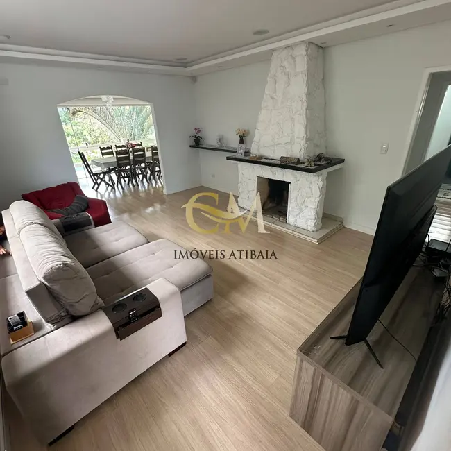 Foto 3 de Casa com 3 quartos para alugar, 390m2 em Retiro das Fontes, Atibaia - SP