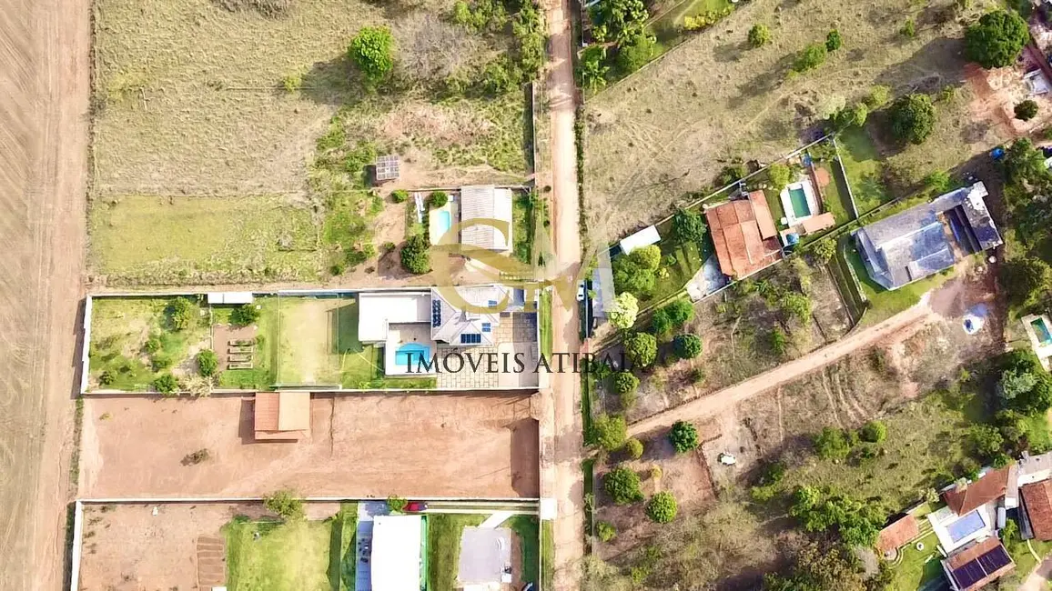 Foto 3 de Casa com 2 quartos à venda, 2600m2 em Jardim Maracanã, Atibaia - SP