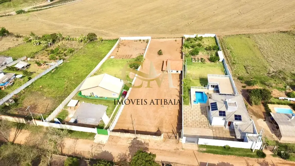 Foto 4 de Casa com 2 quartos à venda, 2600m2 em Jardim Maracanã, Atibaia - SP