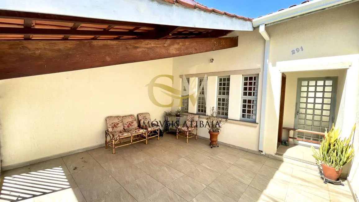 Foto 1 de Casa com 2 quartos à venda, 120m2 em Centro, Atibaia - SP