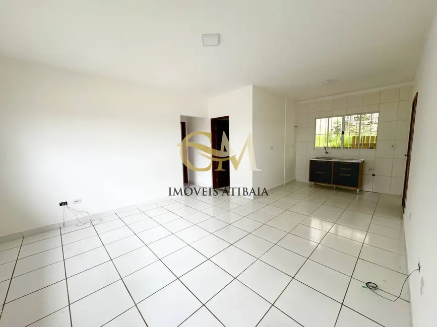 Foto 4 de Casa com 2 quartos para alugar, 170m2 em Jardim Shangri-Lá, Atibaia - SP