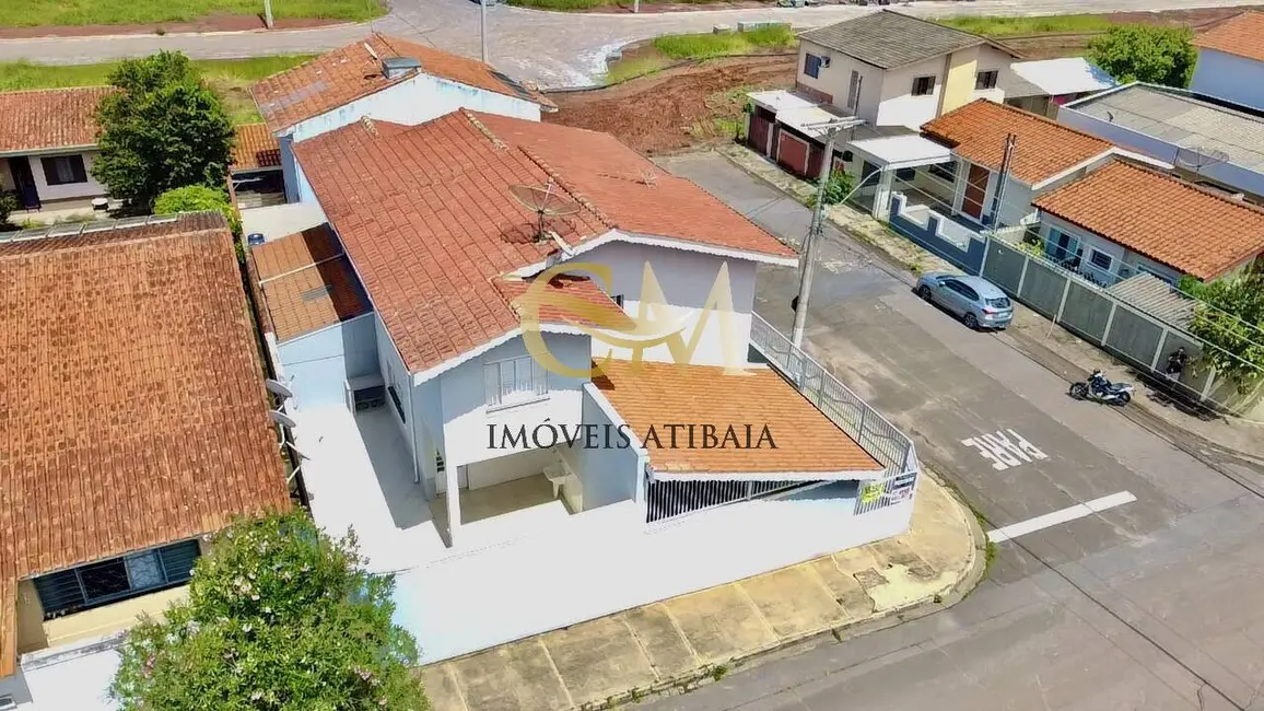 Foto 2 de Casa com 3 quartos à venda, 148m2 em Centro, Atibaia - SP