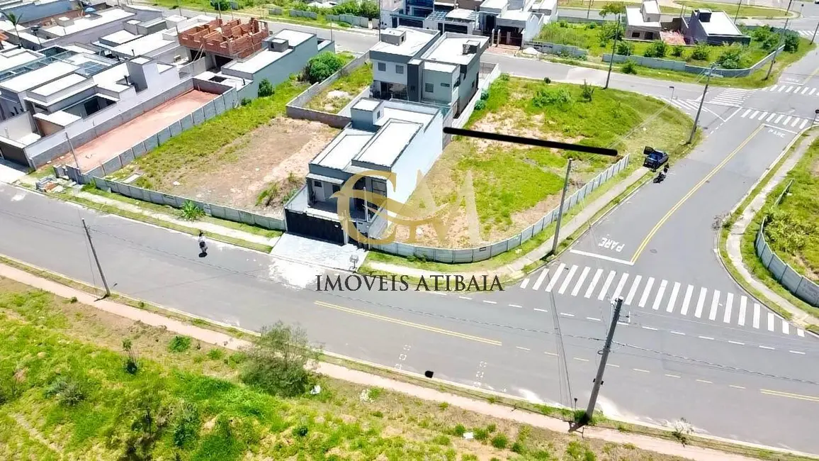 Foto 2 de Terreno / Lote à venda, 381m2 em Nova Cerejeira, Atibaia - SP