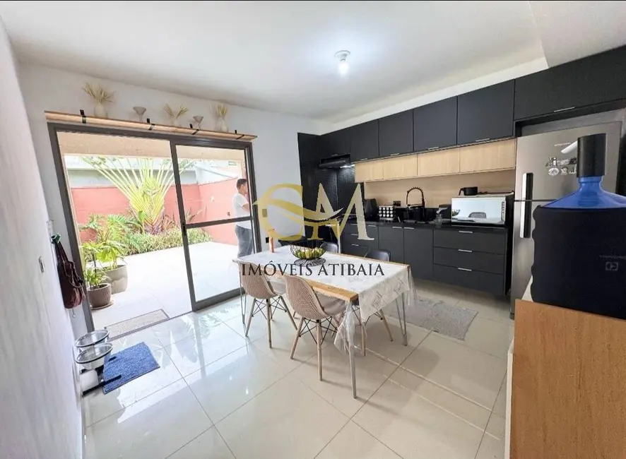 Foto 4 de Casa com 2 quartos à venda, 108m2 em Vila Petrópolis, Atibaia - SP