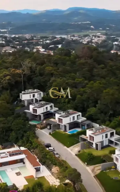 Foto 4 de Casa com 3 quartos à venda, 475m2 em Condomínio Jardim Flamboyant, Atibaia - SP