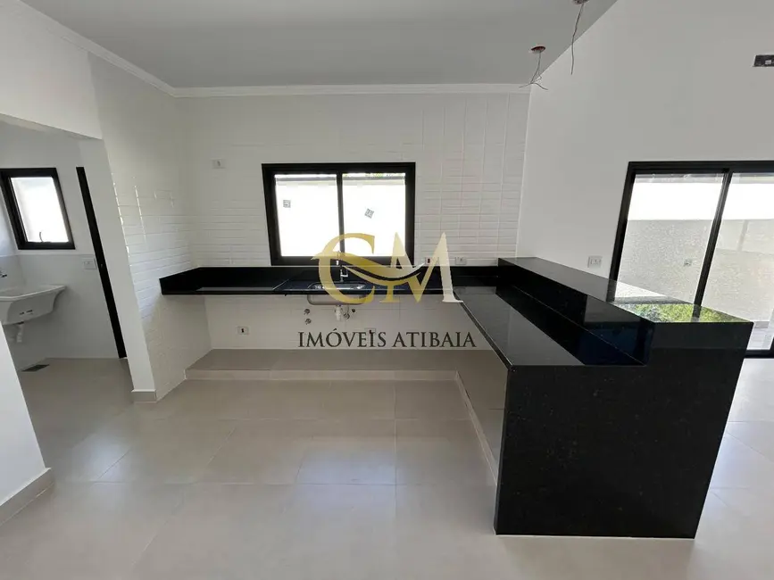 Casa com 3 quartos à venda, 234m2 em Jardim dos Pinheiros, Atibaia - SP - imagem 4 Foto 4 de Casa com 3 quartos à venda, 234m2 em Jardim dos Pinheiros, Atibaia - SP