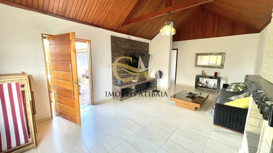 Casa com 3 quartos à venda, 1578m2 em Jardim Estância Brasil, Atibaia - SP - imagem 6 Foto 6 de Casa com 3 quartos à venda, 1578m2 em Jardim Estância Brasil, Atibaia - SP