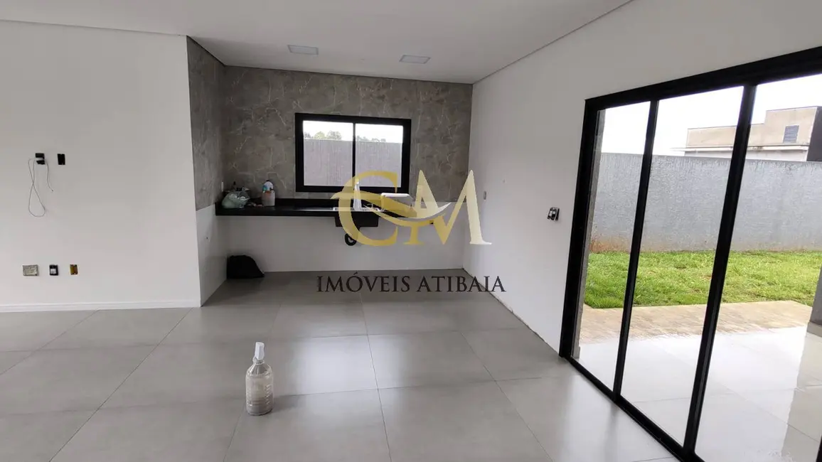 Foto 2 de Casa com 3 quartos à venda, 200m2 em Bom Jesus Dos Perdoes - SP
