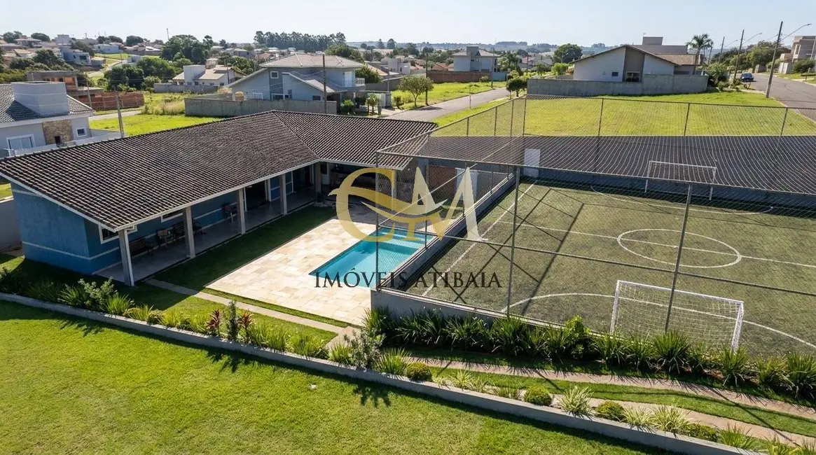 Foto 2 de Casa com 2 quartos à venda, 600m2 em Portão, Atibaia - SP