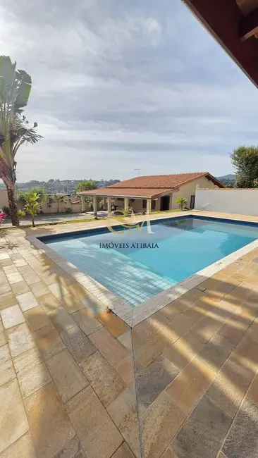 Casa com 4 quartos à venda e para alugar, 900m2 em Vila Santista, Atibaia - SP - imagem 4 Foto 4 de Casa com 4 quartos à venda e para alugar, 900m2 em Vila Santista, Atibaia - SP