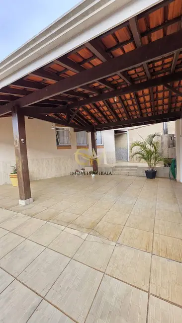 Casa com 2 quartos à venda, 177m2 em Jardim Alvinópolis, Atibaia - SP - imagem 2 Foto 2 de Casa com 2 quartos à venda, 177m2 em Jardim Alvinópolis, Atibaia - SP