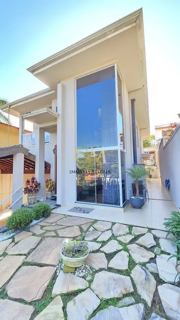 Foto 1 de Casa com 3 quartos à venda, 360m2 em Parque Arco Iris, Atibaia - SP