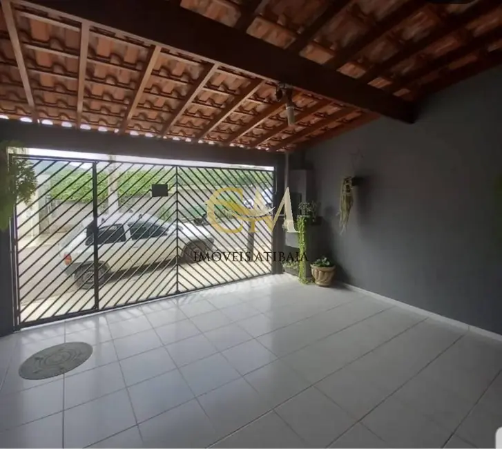 Casa com 3 quartos à venda, 150m2 em Boa Vista, Atibaia - SP - imagem 2 Foto 2 de Casa com 3 quartos à venda, 150m2 em Boa Vista, Atibaia - SP