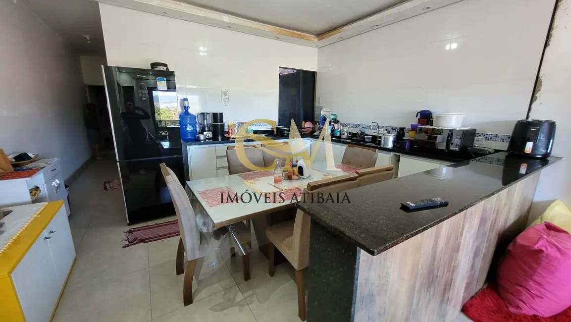 Casa com 4 quartos à venda, 153m2 em Jardim Imperial, Atibaia - SP - imagem 3 Foto 3 de Casa com 4 quartos à venda, 153m2 em Jardim Imperial, Atibaia - SP
