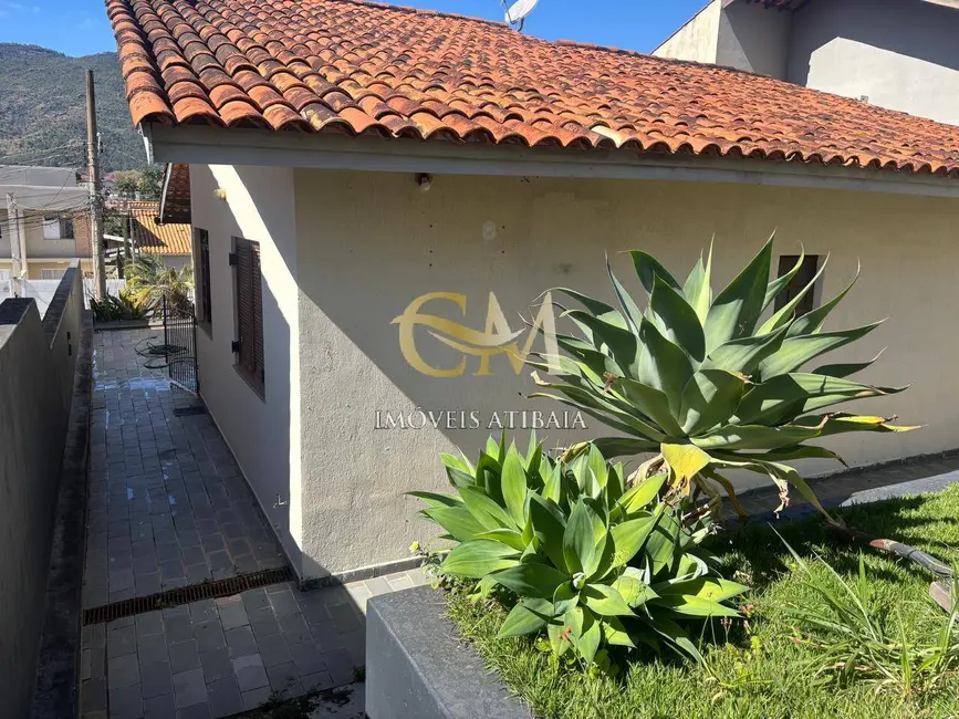 Foto 3 de Casa com 3 quartos para alugar, 300m2 em Jardim Maristela, Atibaia - SP