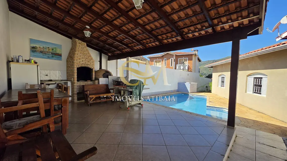 Casa com 4 quartos à venda, 550m2 em Recreio Maristela, Atibaia - SP - imagem 1 Foto 1 de Casa com 4 quartos à venda, 550m2 em Recreio Maristela, Atibaia - SP