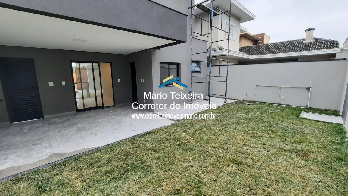 Foto 9 de Casa de Condomínio com 4 quartos à venda, 210m2 em Sao Jose Dos Campos - SP