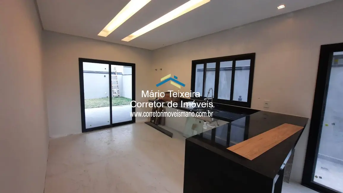 Foto 6 de Casa de Condomínio com 4 quartos à venda, 210m2 em Sao Jose Dos Campos - SP