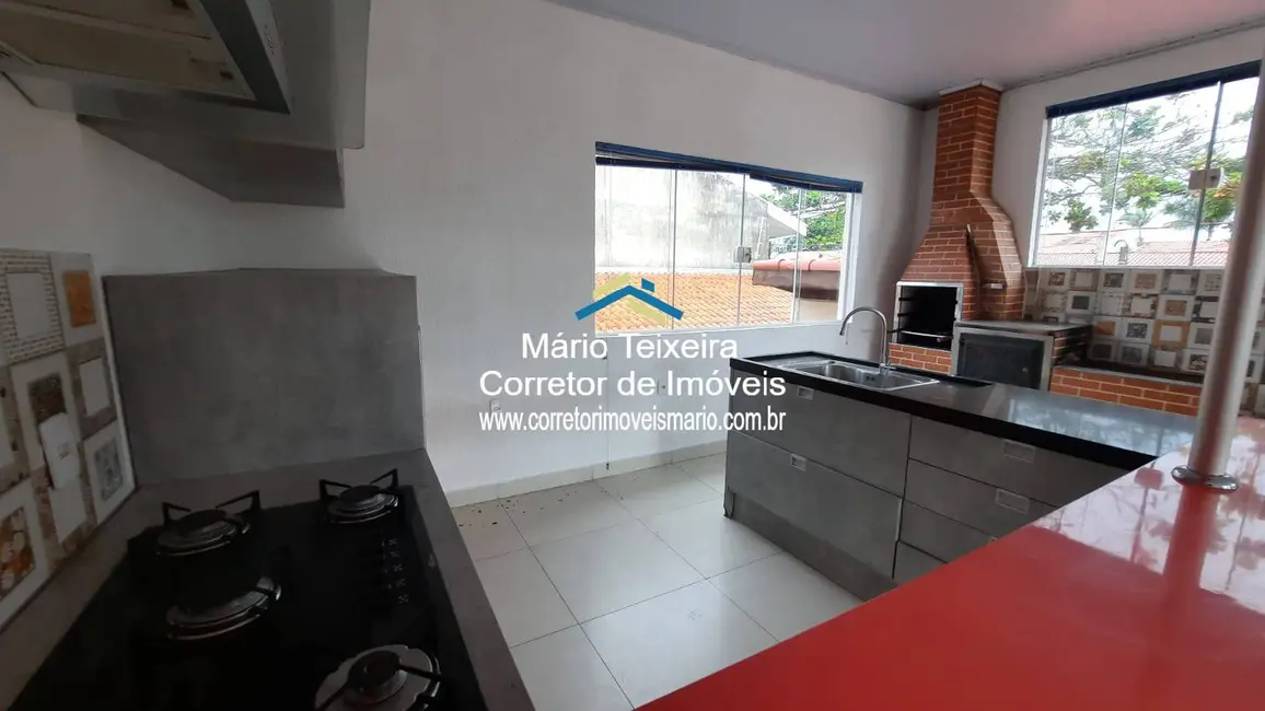 Casa com 4 quartos à venda, 130m2 em Sao Jose Dos Campos - SP - imagem 4 Foto 4 de Casa com 4 quartos à venda, 130m2 em Sao Jose Dos Campos - SP