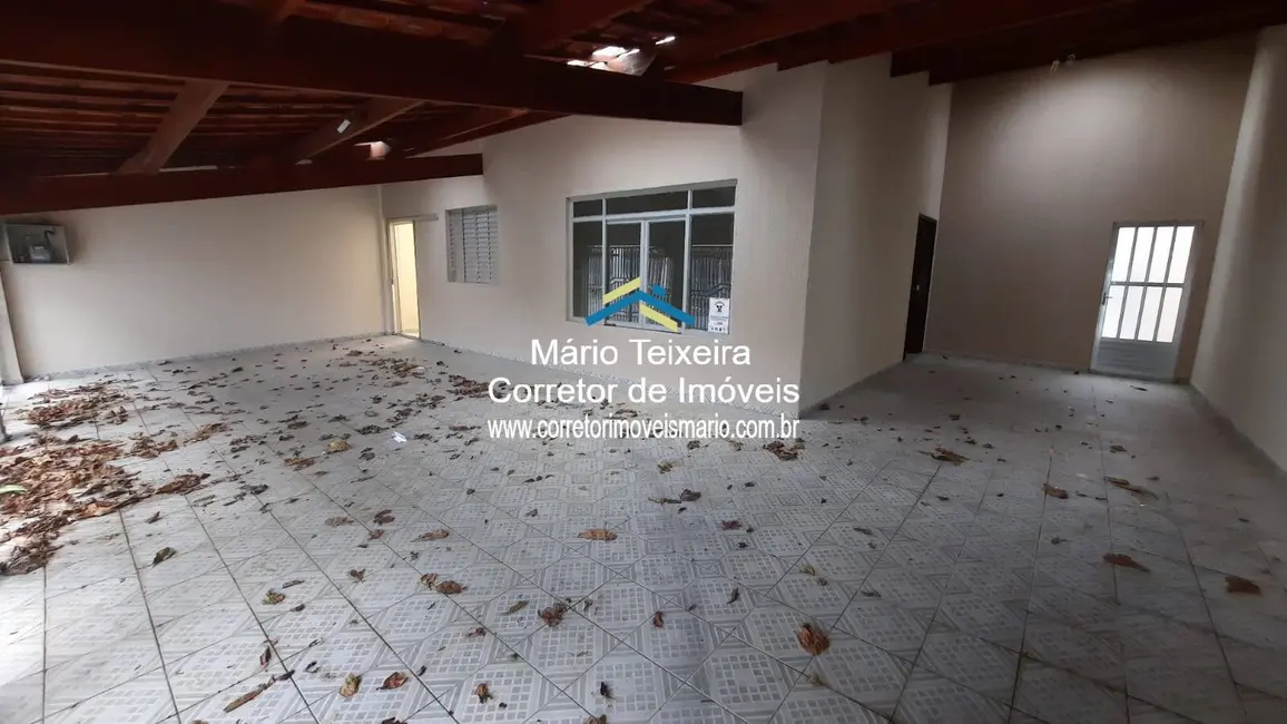 Casa com 4 quartos à venda, 130m2 em Sao Jose Dos Campos - SP - imagem 1 Foto 1 de Casa com 4 quartos à venda, 130m2 em Sao Jose Dos Campos - SP