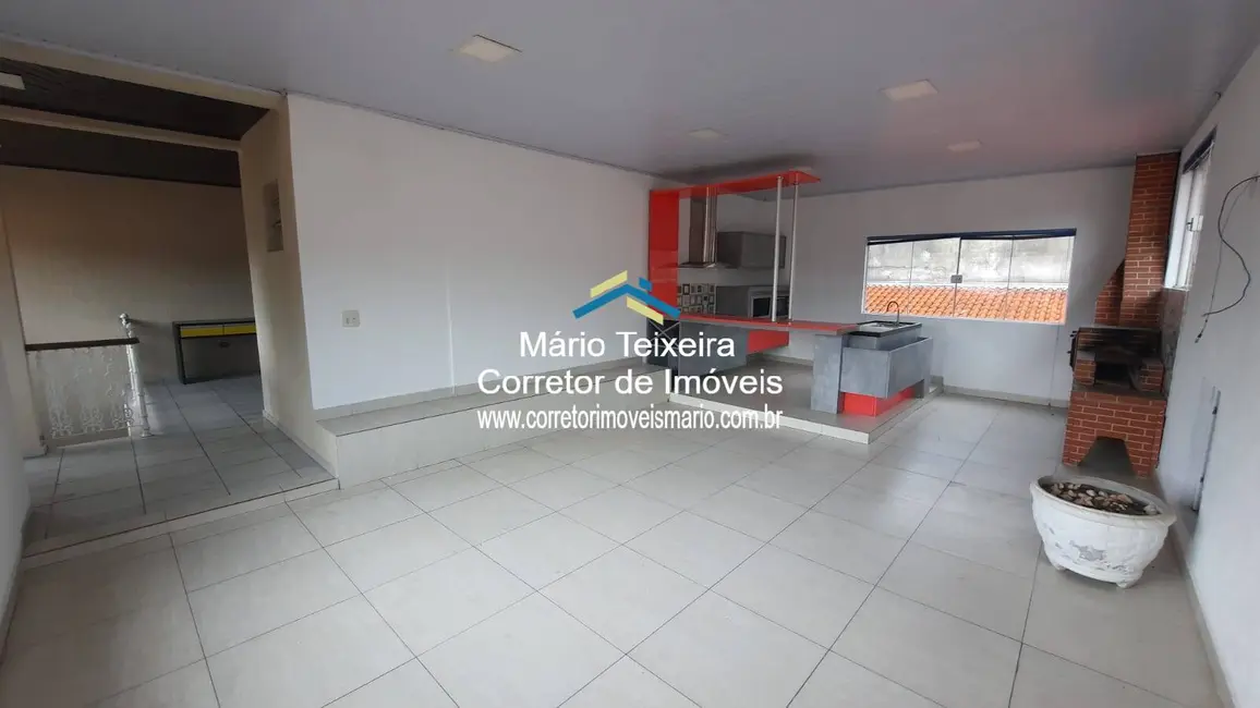 Casa com 4 quartos à venda, 130m2 em Sao Jose Dos Campos - SP - imagem 2 Foto 2 de Casa com 4 quartos à venda, 130m2 em Sao Jose Dos Campos - SP