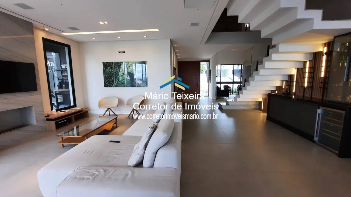 Casa de Condomínio com 4 quartos para alugar, 434m2 em Sao Jose Dos Campos - SP - imagem 9 Foto 9 de Casa de Condomínio com 4 quartos para alugar, 434m2 em Sao Jose Dos Campos - SP