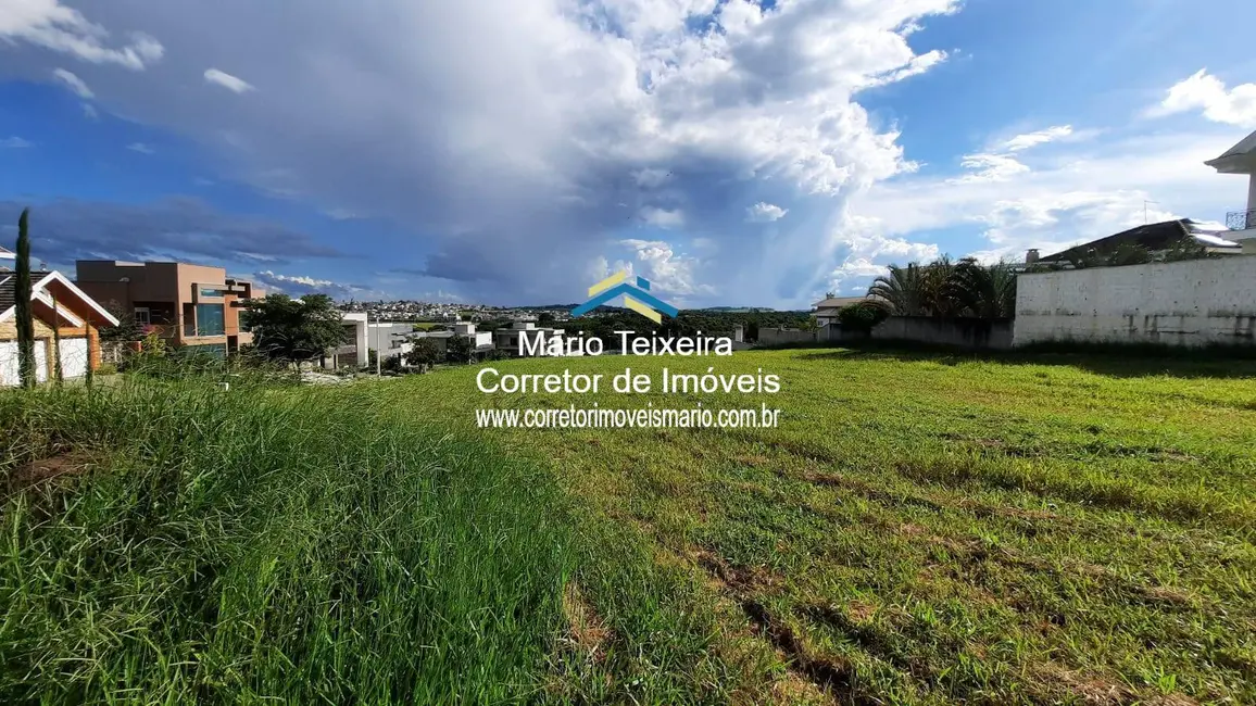 Foto 1 de Lote de Condomínio à venda, 2100m2 em Sao Jose Dos Campos - SP