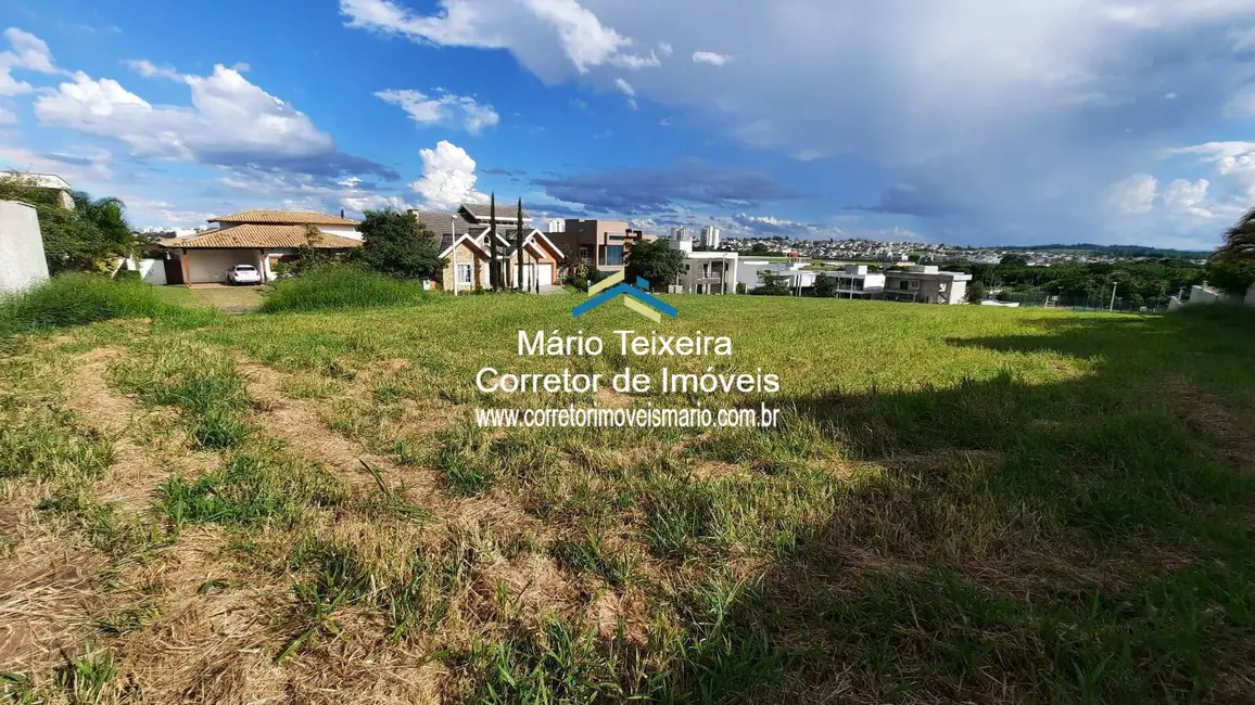 Foto 3 de Lote de Condomínio à venda, 2100m2 em Sao Jose Dos Campos - SP
