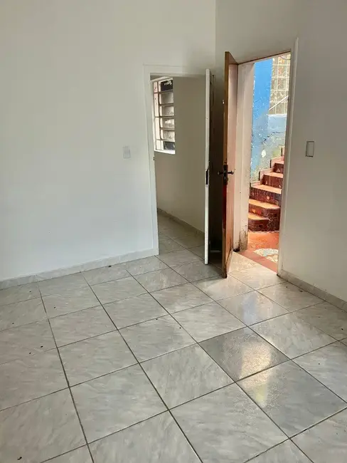 Foto 1 de Casa com 1 quarto para alugar, 50m2 em Vila Anastácio, São Paulo - SP